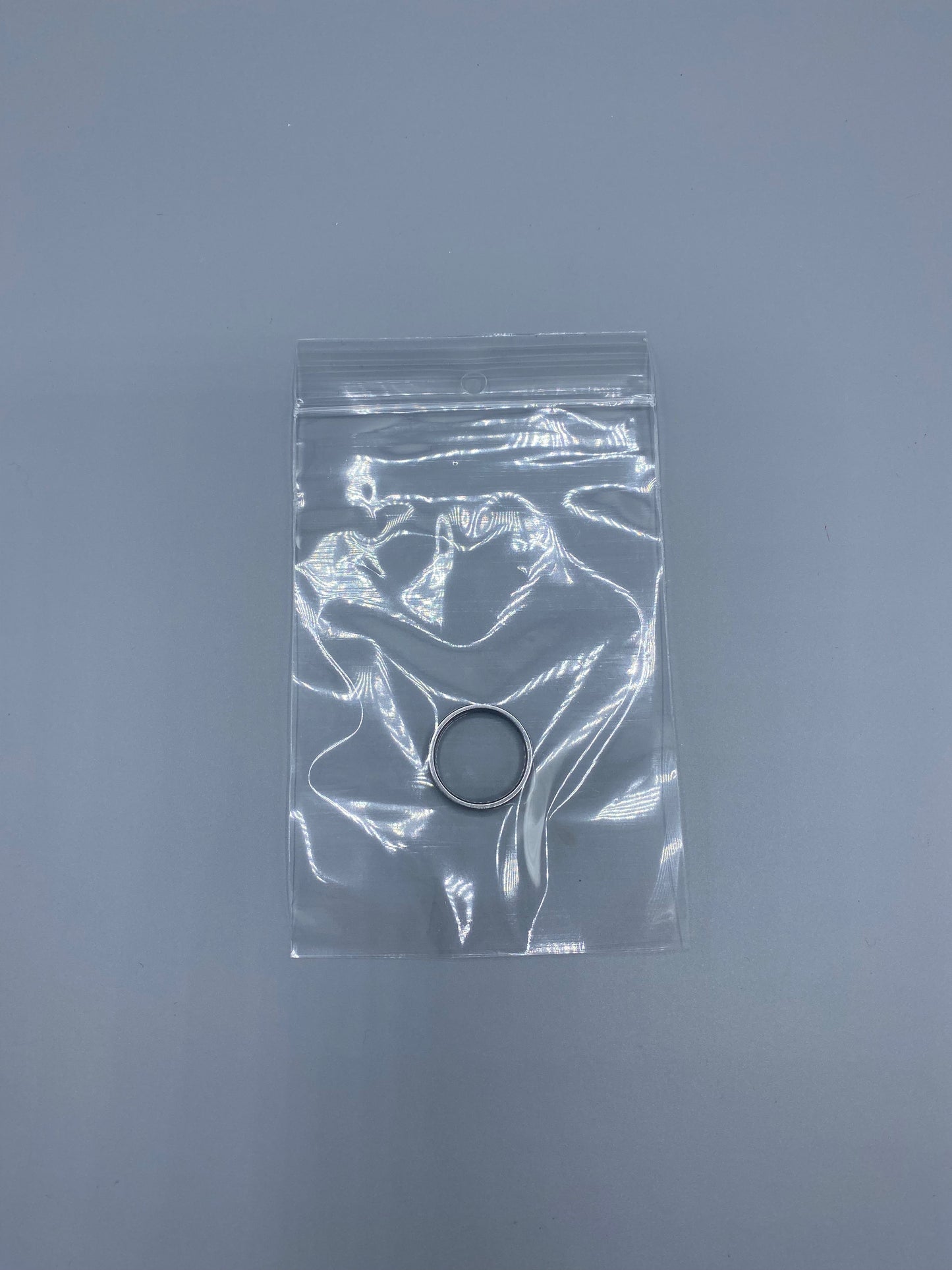 PP Druckverschlussbeutel 50µ mit Rundlochung